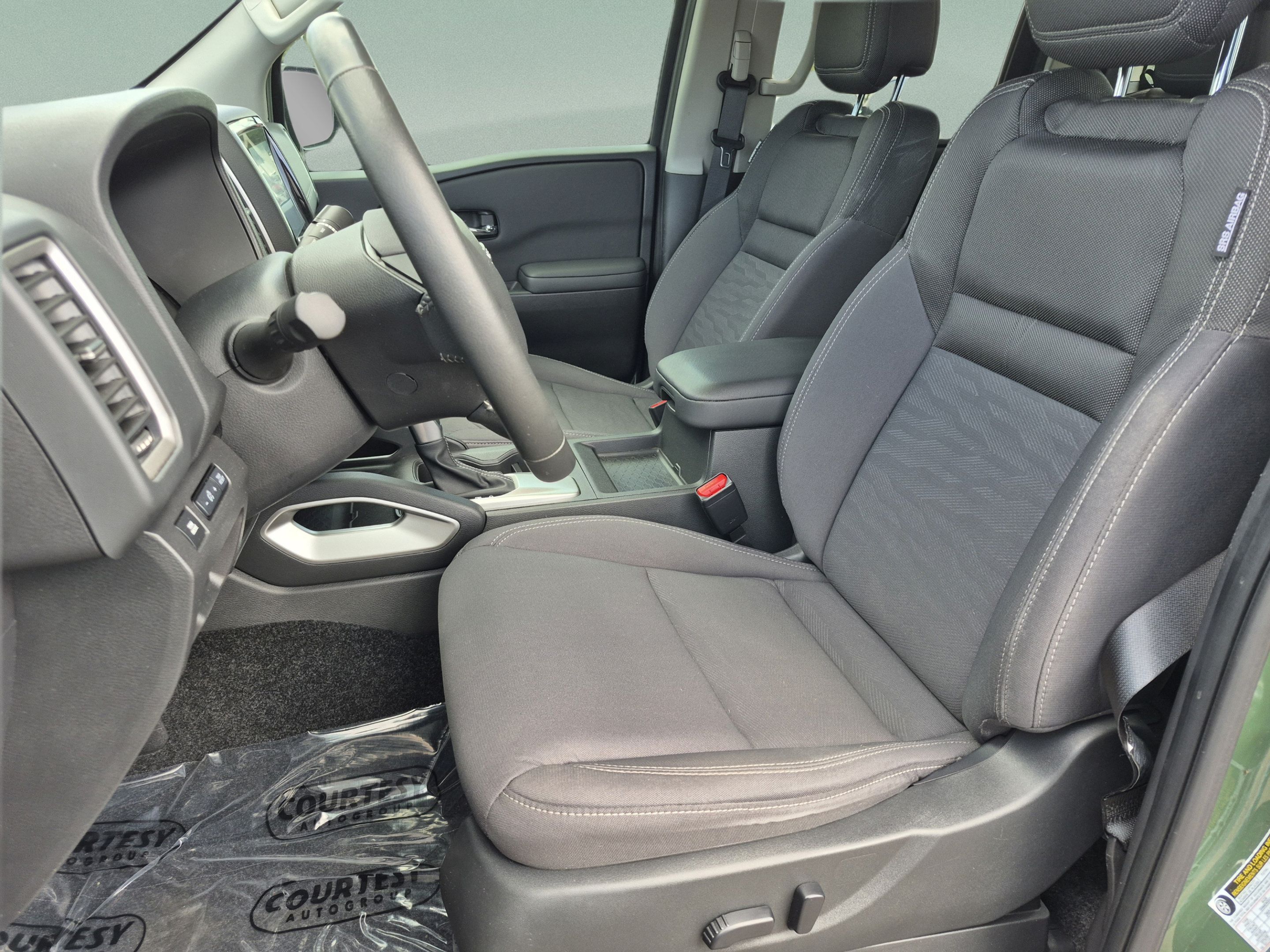 Certified 2024 Nissan Frontier SV w/ SV Convenience Package RWD image 20