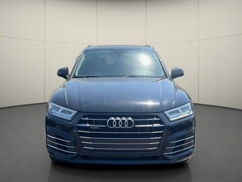 Used 2020 Audi Q5 e Premium Plus w/ Premium Plus Package AWD/4WD image 2