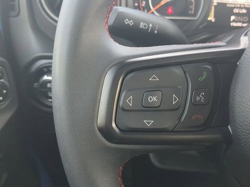 Used 2024 Jeep Gladiator Rubicon image 13