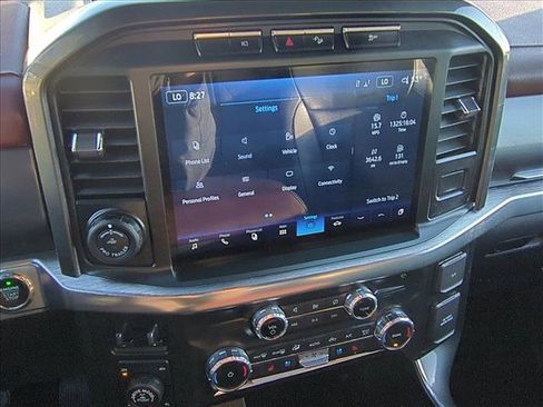 Used 2022 Ford F150 Lariat image 12