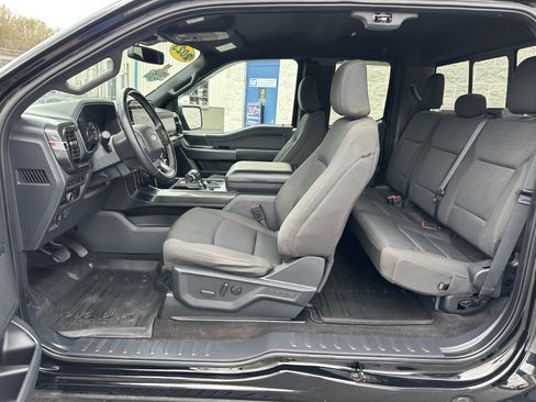 Used 2023 Ford F150 XLT w/ Equipment Group 302A High AWD/4WD image 9