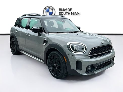 Used 2023 MINI Cooper Countryman S FWD image 1