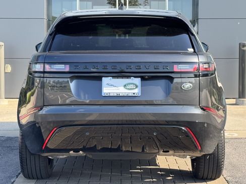 Certified 2022 Land Rover Range Rover Velar R-Dynamic S AWD/4WD image 7