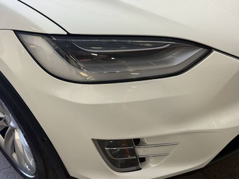 Used 2020 Tesla Model X Performance AWD/4WD image 13