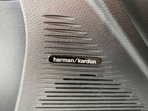 Used 2022 Dodge Challenger SRT Hellcat w/ Plus Package image 23