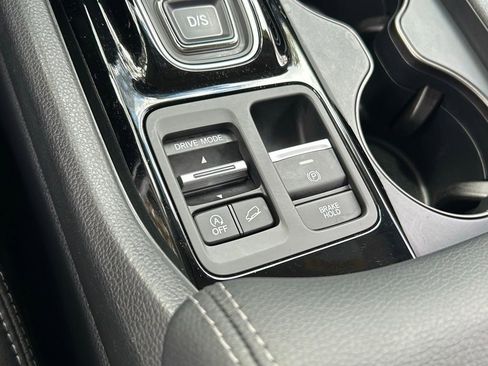 Used 2023 Honda Pilot EX-L image 55