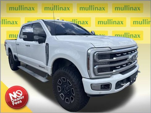 Used 2024 Ford F250 Platinum AWD/4WD image 1