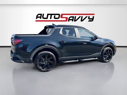 Used 2024 Hyundai Santa Cruz Night image 7