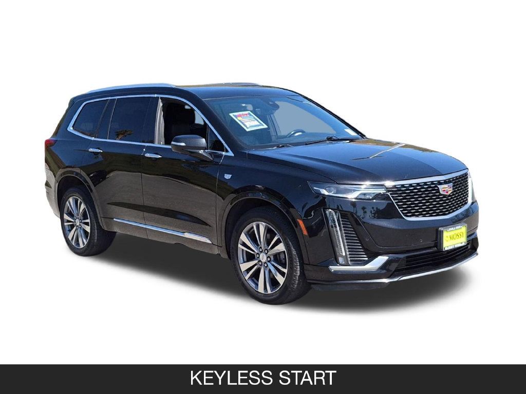 Used 2020 Cadillac XT6 Premium Luxury AWD/4WD image 2