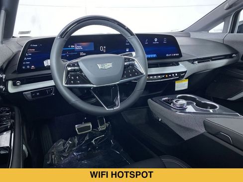 Certified 2026 Cadillac Optiq Sport 1 AWD/4WD image 2