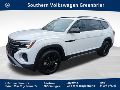 New 2025 Volkswagen Atlas Peak Edition SE