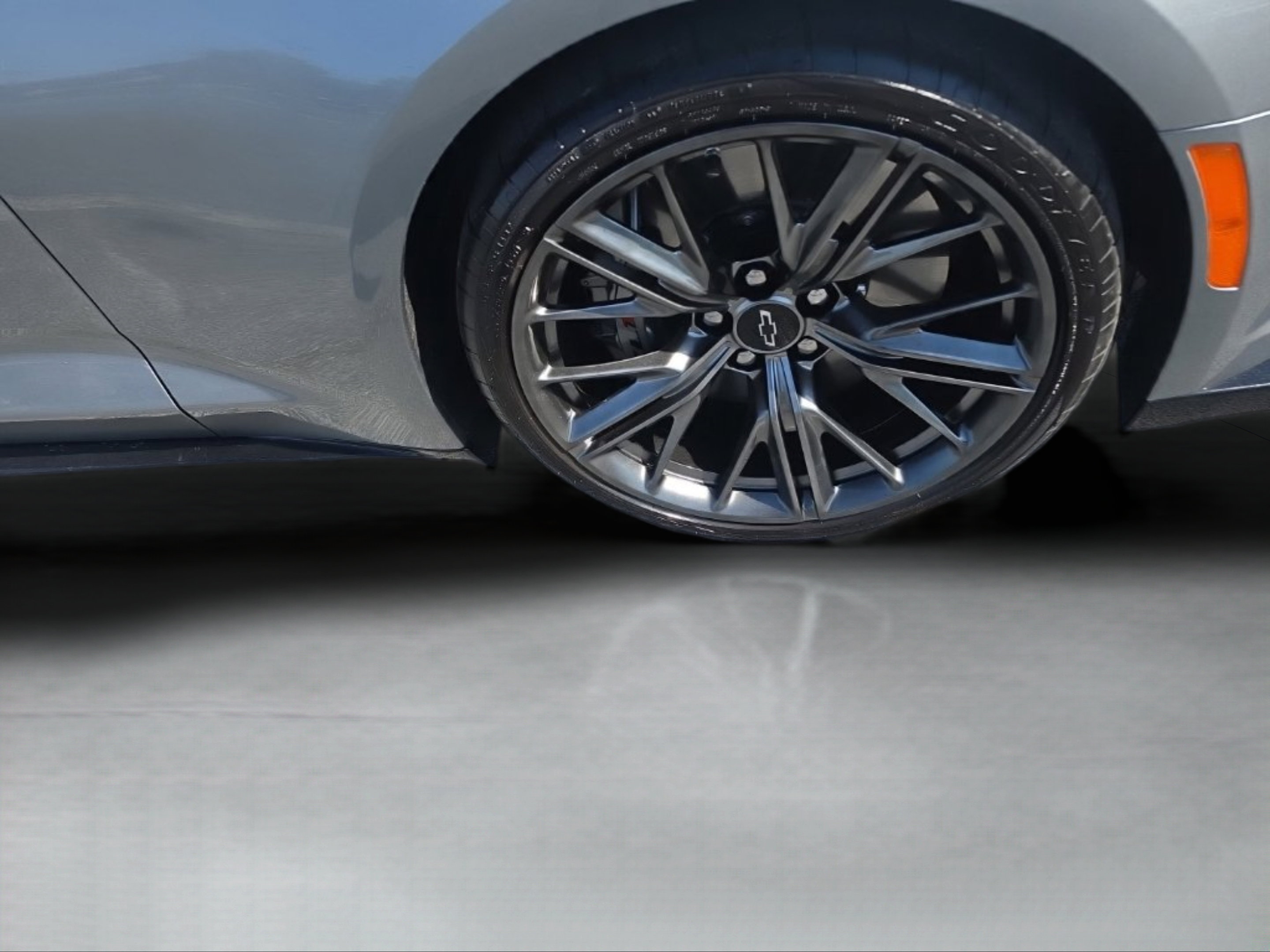 Used 2023 Chevrolet Camaro ZL1 RWD image 16