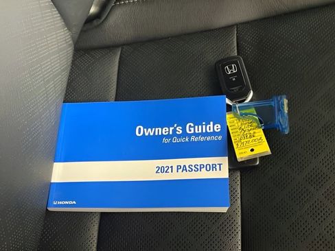 Used 2021 Honda Passport Elite image 16