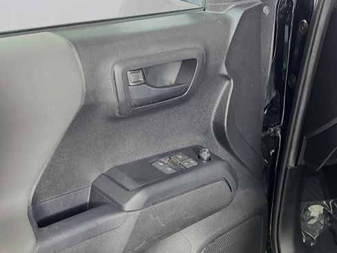 Used 2023 Toyota Tacoma SR w/ SR Convenience Package image 17