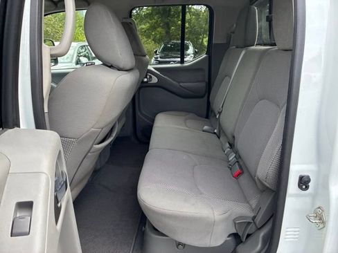 Used 2019 Nissan Frontier SV AWD/4WD image 10