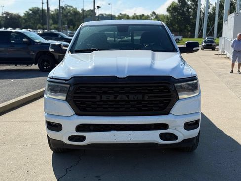 Used 2022 RAM 1500 Big Horn AWD/4WD image 3
