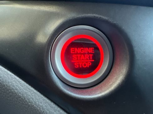 Used 2017 Honda Pilot EX image 23