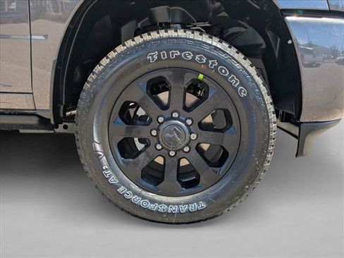 New 2026 RAM 2500 Laramie AWD/4WD image 15