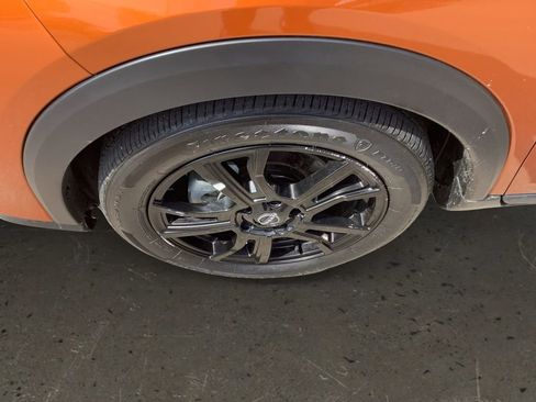 Used 2024 Nissan Kicks SR image 10