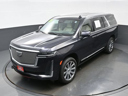 Used 2023 Cadillac Escalade ESV Premium Luxury Platinum AWD/4WD image 38