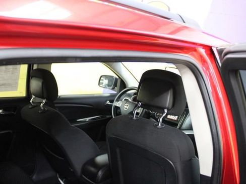 Used 2016 Dodge Journey SXT w/ Comfort/Convenience Group FWD image 10