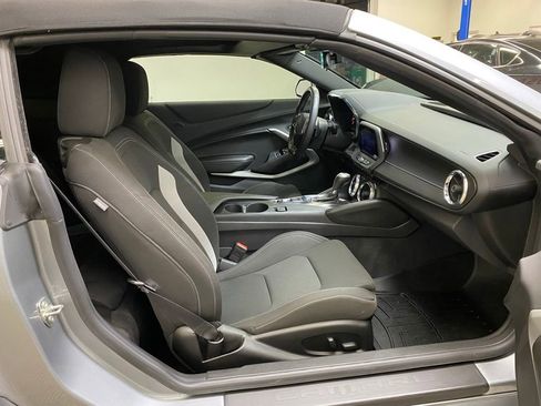 Used 2023 Chevrolet Camaro SS RWD image 13