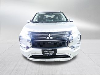 Used 2023 Mitsubishi Outlander SE video 2