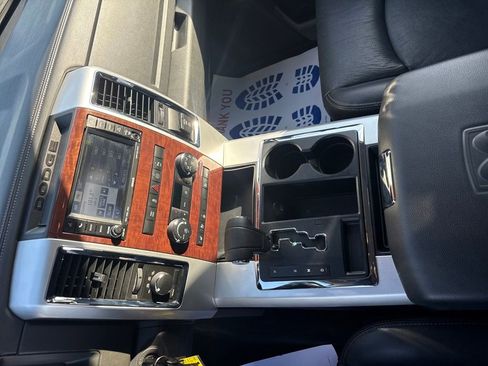 Used 2011 RAM 1500 Laramie image 23