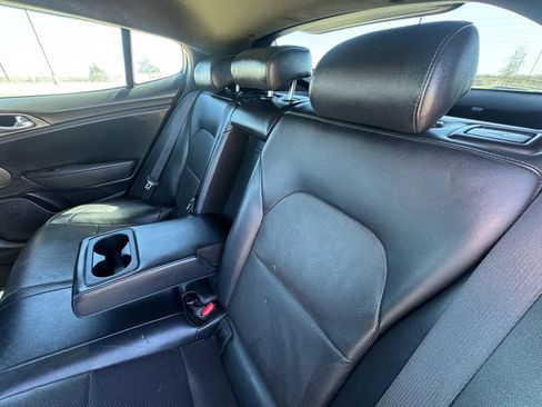 Used 2019 Kia Stinger GT1 image 31
