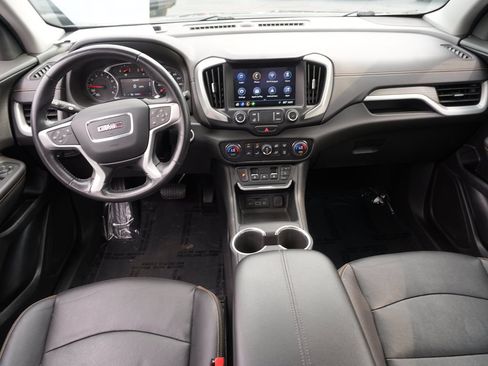 Used 2020 GMC Terrain SLT AWD/4WD image 25