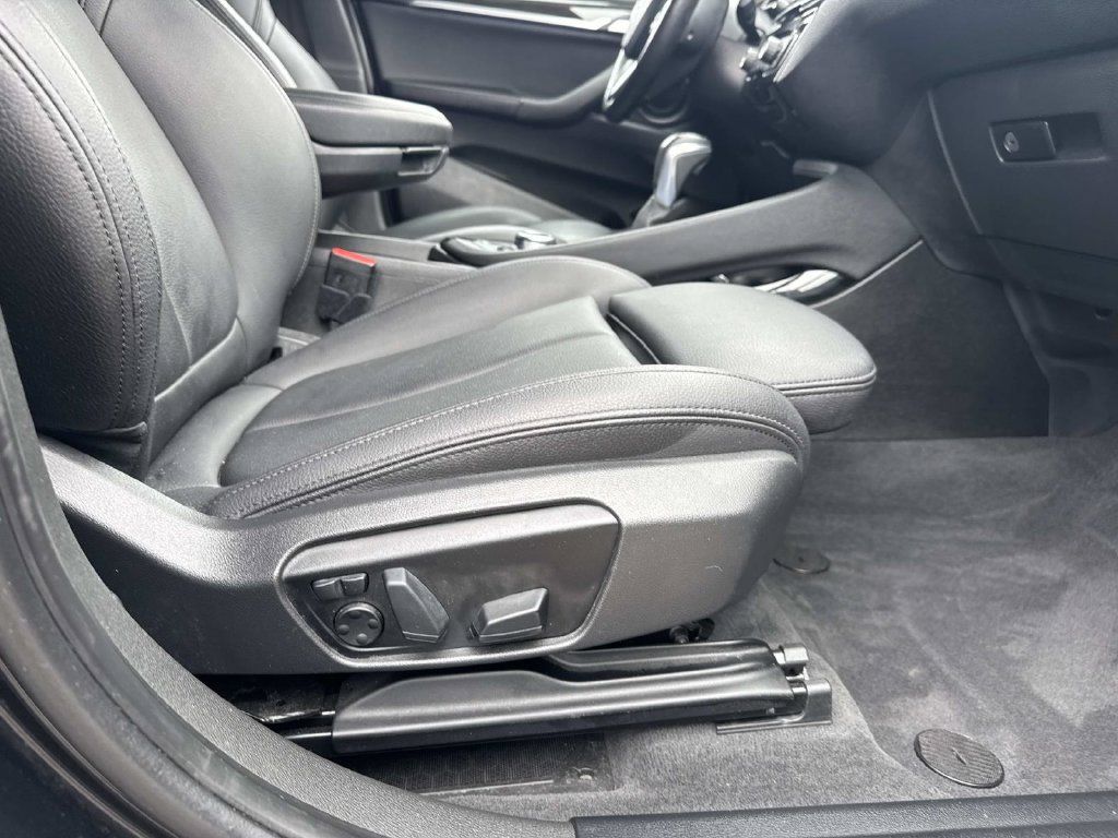 Used 2018 BMW X2 xDrive28i AWD/4WD image 13