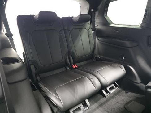 New 2026 Jeep Grand Cherokee L Limited AWD/4WD image 25