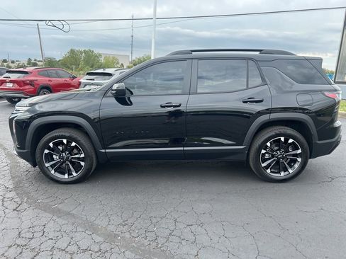 Used 2025 Chevrolet Equinox RS image 9