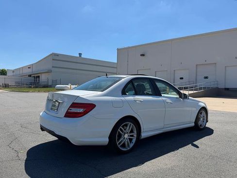 Used 2013 Mercedes-Benz C 250 Sedan image 4
