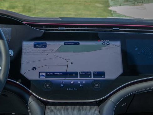 Used 2023 Mercedes-Benz EQS 580 580 image 22