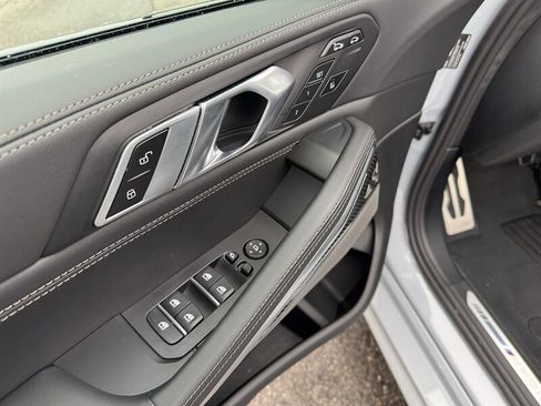 Used 2026 BMW X6 M60i image 6