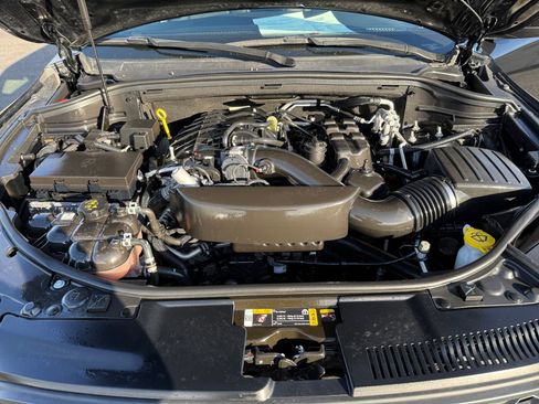 Used 2023 Dodge Durango GT image 20