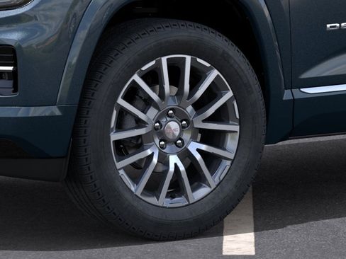 New 2027 GMC Terrain Denali w/ LPO, Floor Liner Package AWD/4WD image 9