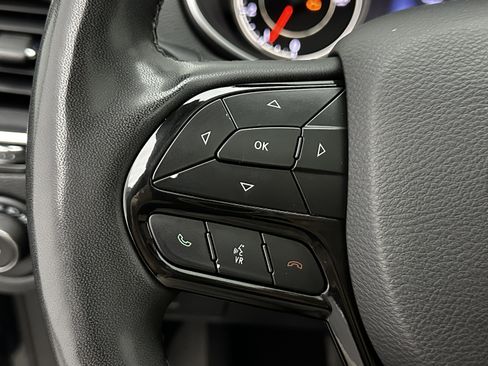 Used 2023 Jeep Cherokee Altitude Lux w/ Lux Elite Package image 21