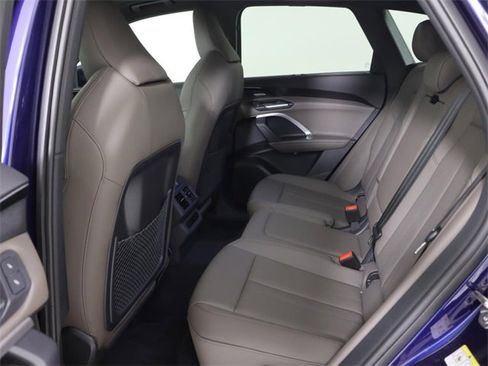 New 2025 Audi Q5 Premium Plus image 15