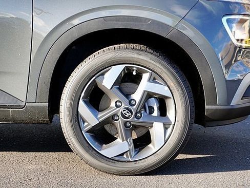 New 2026 Hyundai Venue SEL image 8