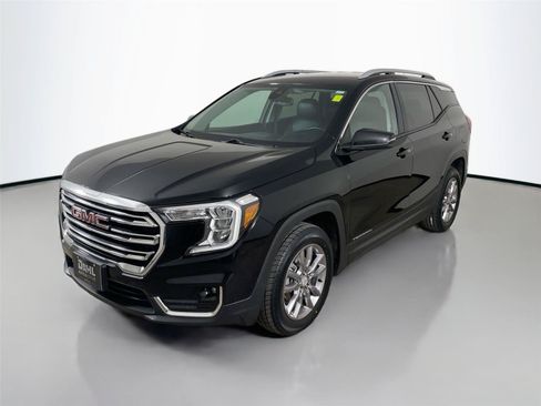 Used 2024 GMC Terrain SLT AWD/4WD image 4
