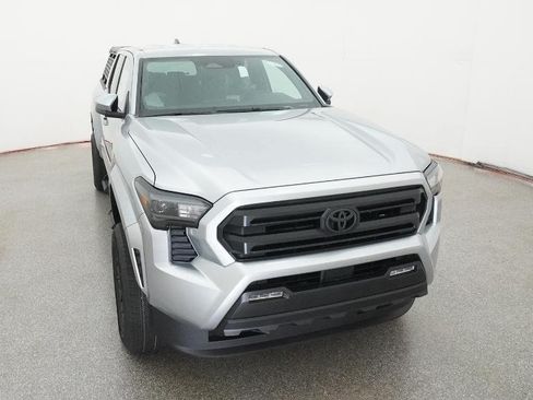 New 2025 Toyota Tacoma SR5 AWD/4WD image 6