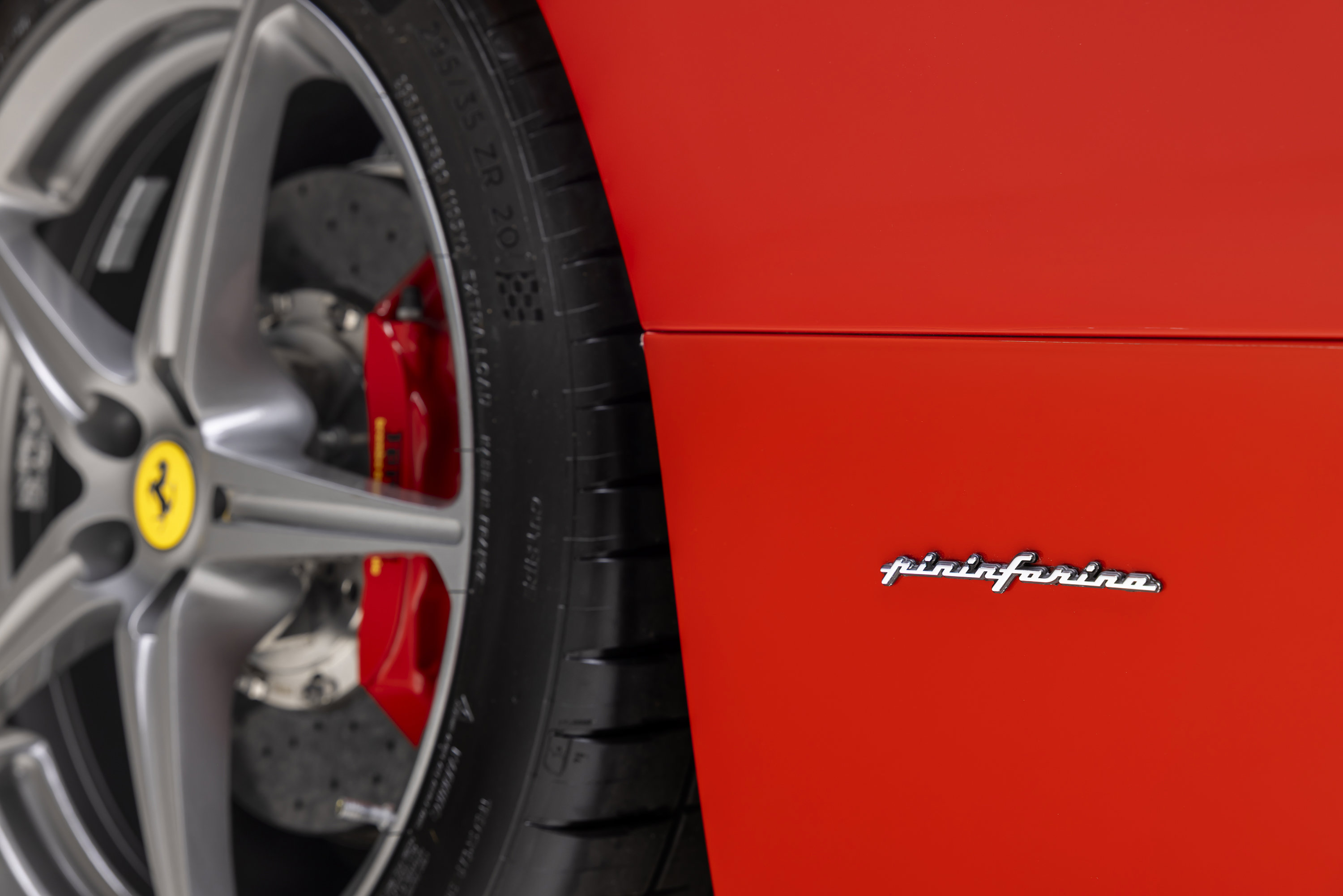 Certified 2013 Ferrari 458 Spider RWD image 23