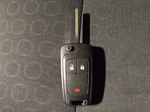 Used 2017 Chevrolet Trax LS image 32