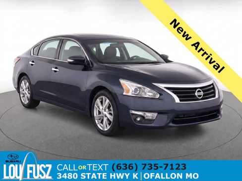 Used 2015 Nissan Altima 2.5 SL w/ Moonroof Package FWD image 1