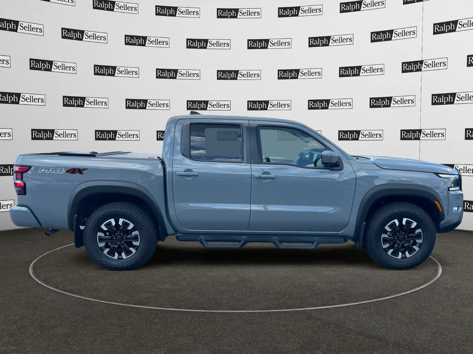 Used 2023 Nissan Frontier PRO-4X w/ Pro Convenience Package AWD/4WD image 7