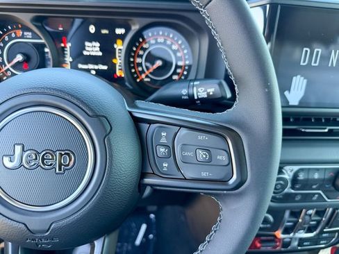 New 2026 Jeep Gladiator Mojave AWD/4WD image 19