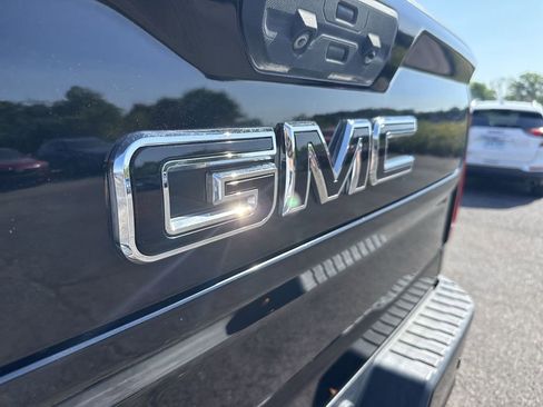 Certified 2020 GMC Sierra 2500 Denali w/ Denali Ultimate Package AWD/4WD image 38