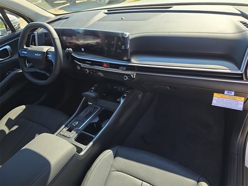 New 2026 Kia Sorento S image 11